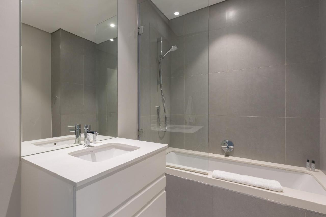 Apartment Axis Luxury By Century *