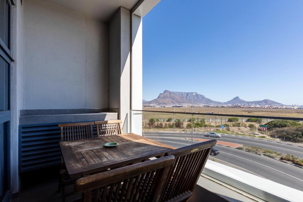 Axis Luxury By Century Cape Town