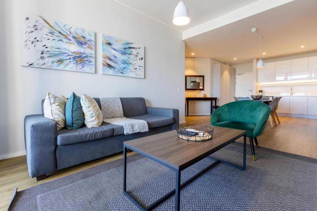 Apartment Axis Luxury By Century *